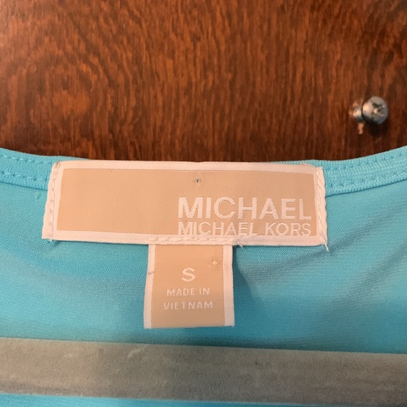 Michael Kors light blue tank top mini dress with ruched pleating in front 😍😍😍 - Picture 4 of 10